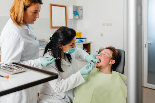 Best Emergency Dental Care for Broken or Chipped Teeth in Kennedy, CA